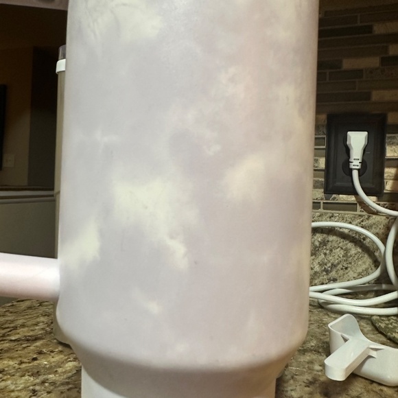 Stanley tumbler 40 OZ Cloud theme Limited edition ! - Picture 4 of 9